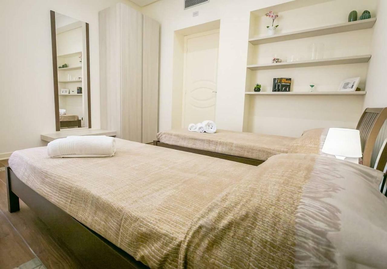 Le suite del corso Cefalù Extérieur photo