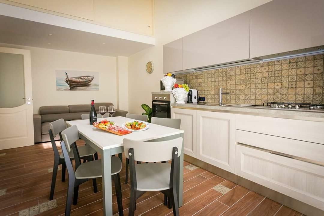 Le suite del corso Cefalù Extérieur photo
